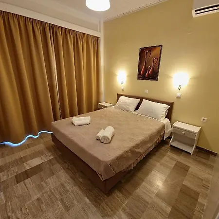 Alexandra 14 Apartment *