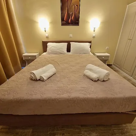 Apartament Alexandra 14 *